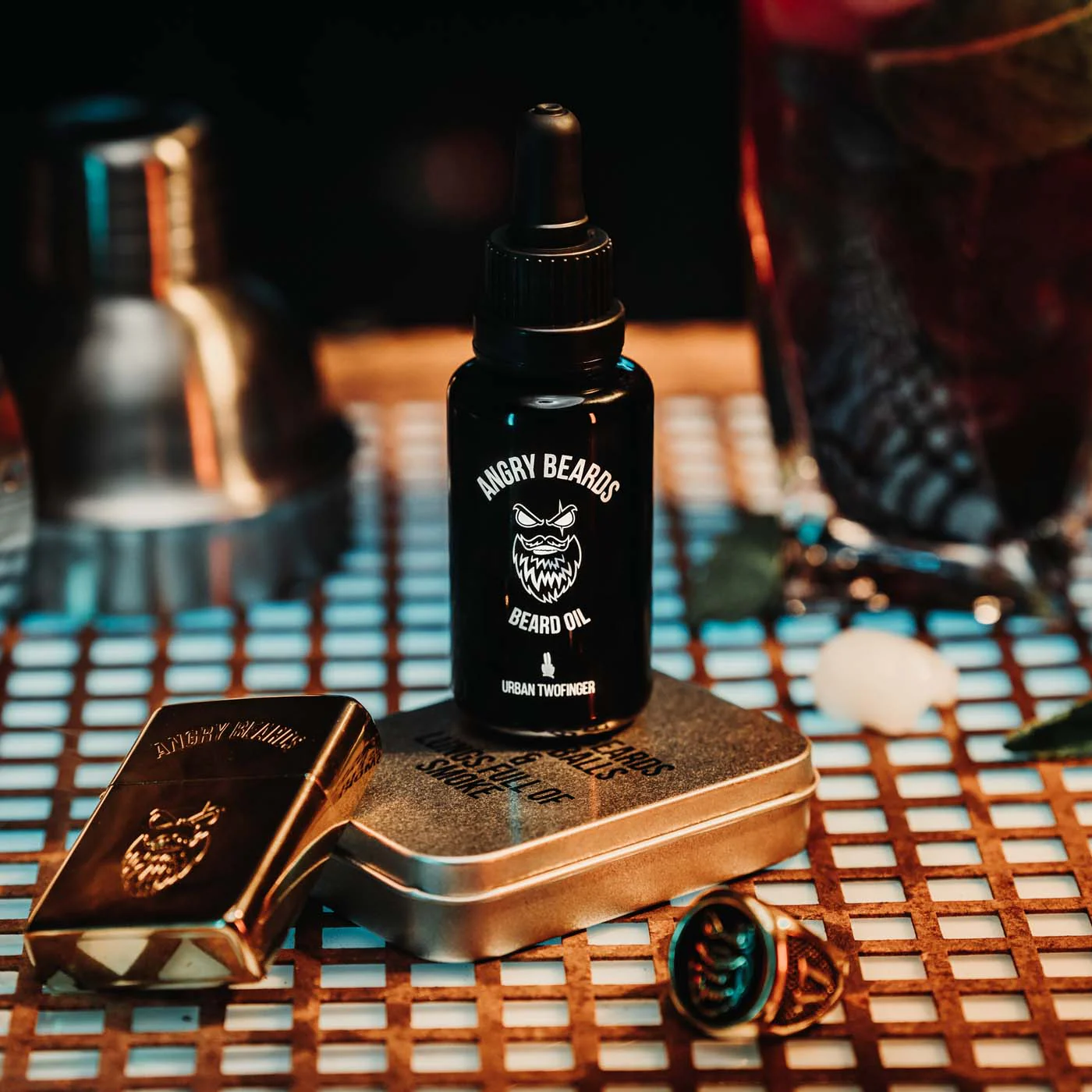Angry Beards Skjeggolje Urban Twofinger 30 ml - Image 3