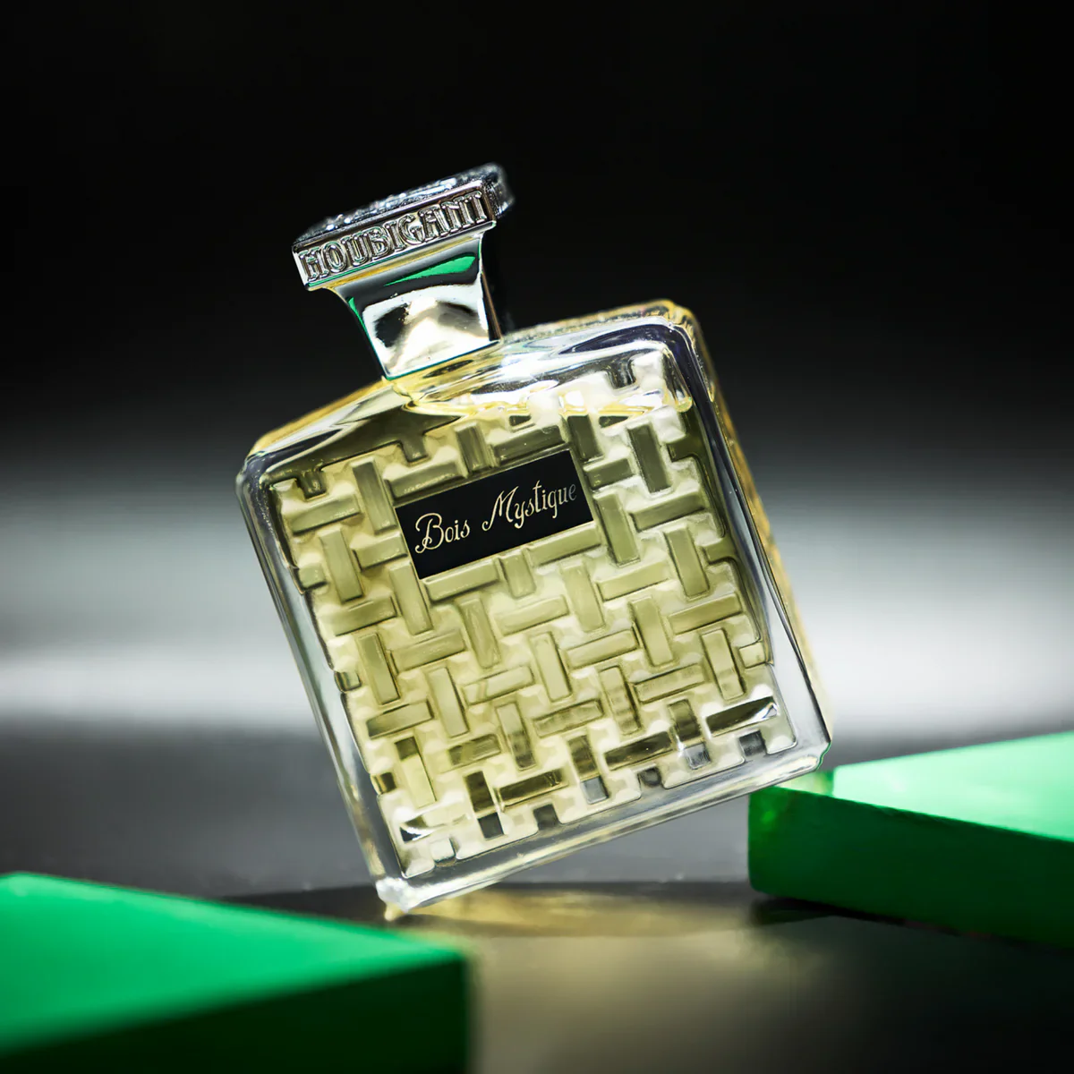 Bois Mystique Houbigant Paris Eau de Parfum Extrême Sample - Image 3